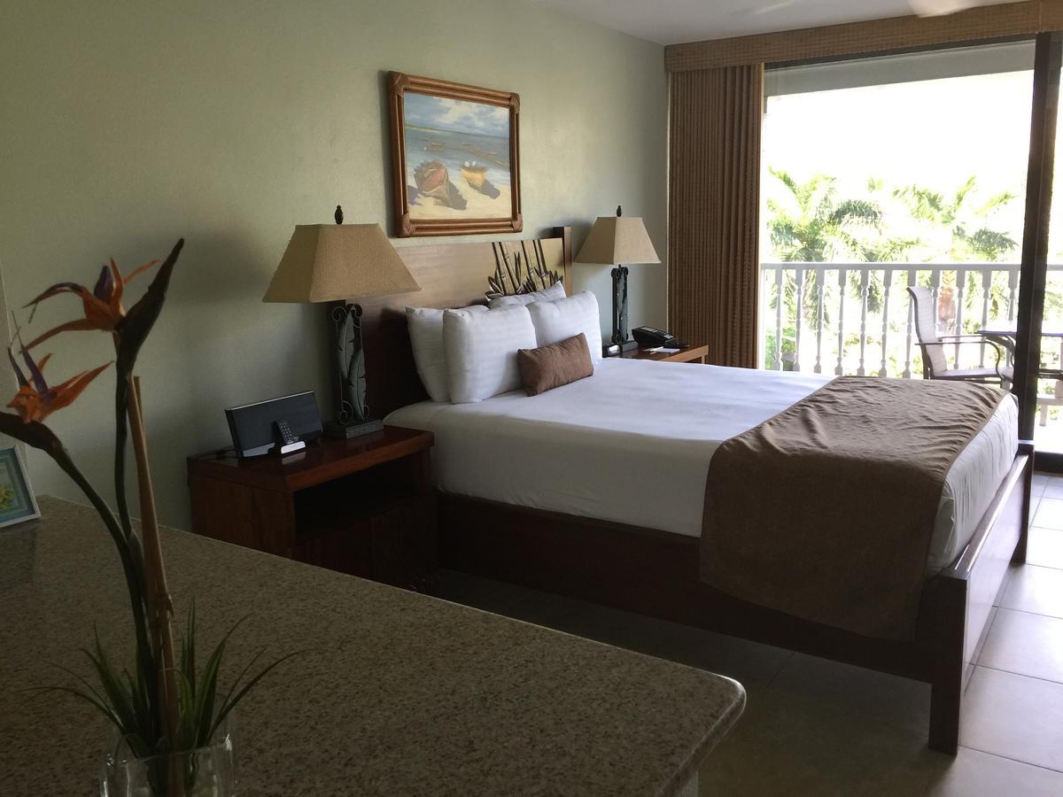 Lahaina Shores Beach Resort Exterior foto