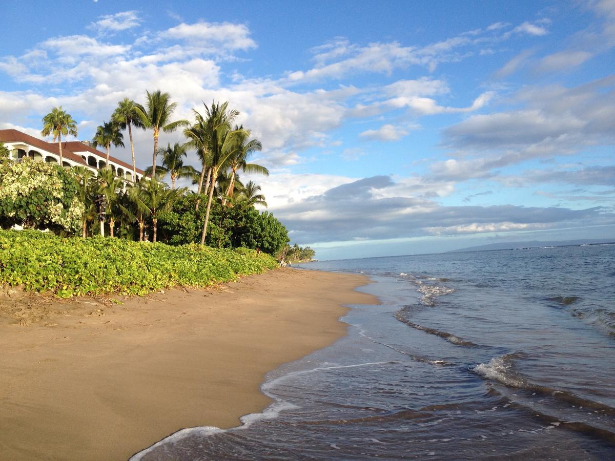 Lahaina Shores Beach Resort Exterior foto