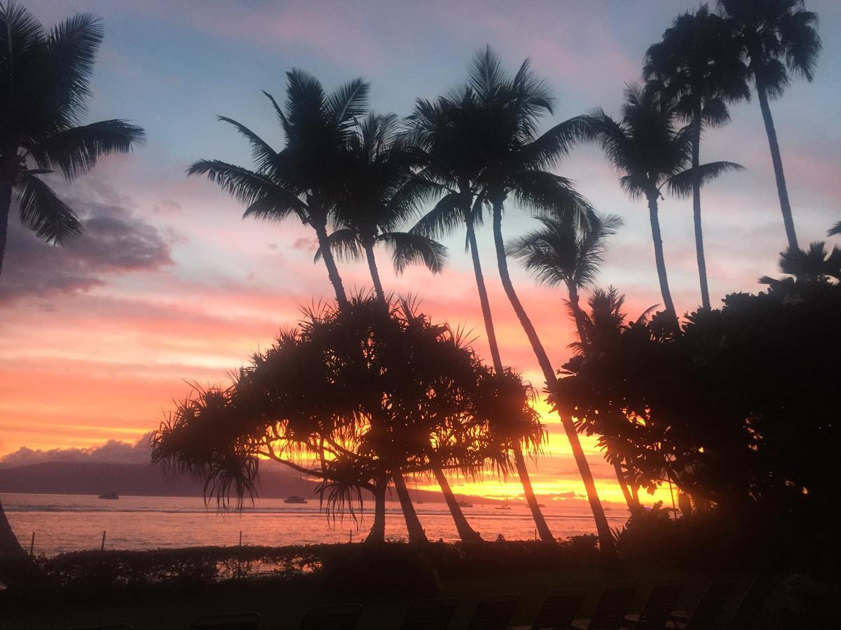Lahaina Shores Beach Resort Exterior foto