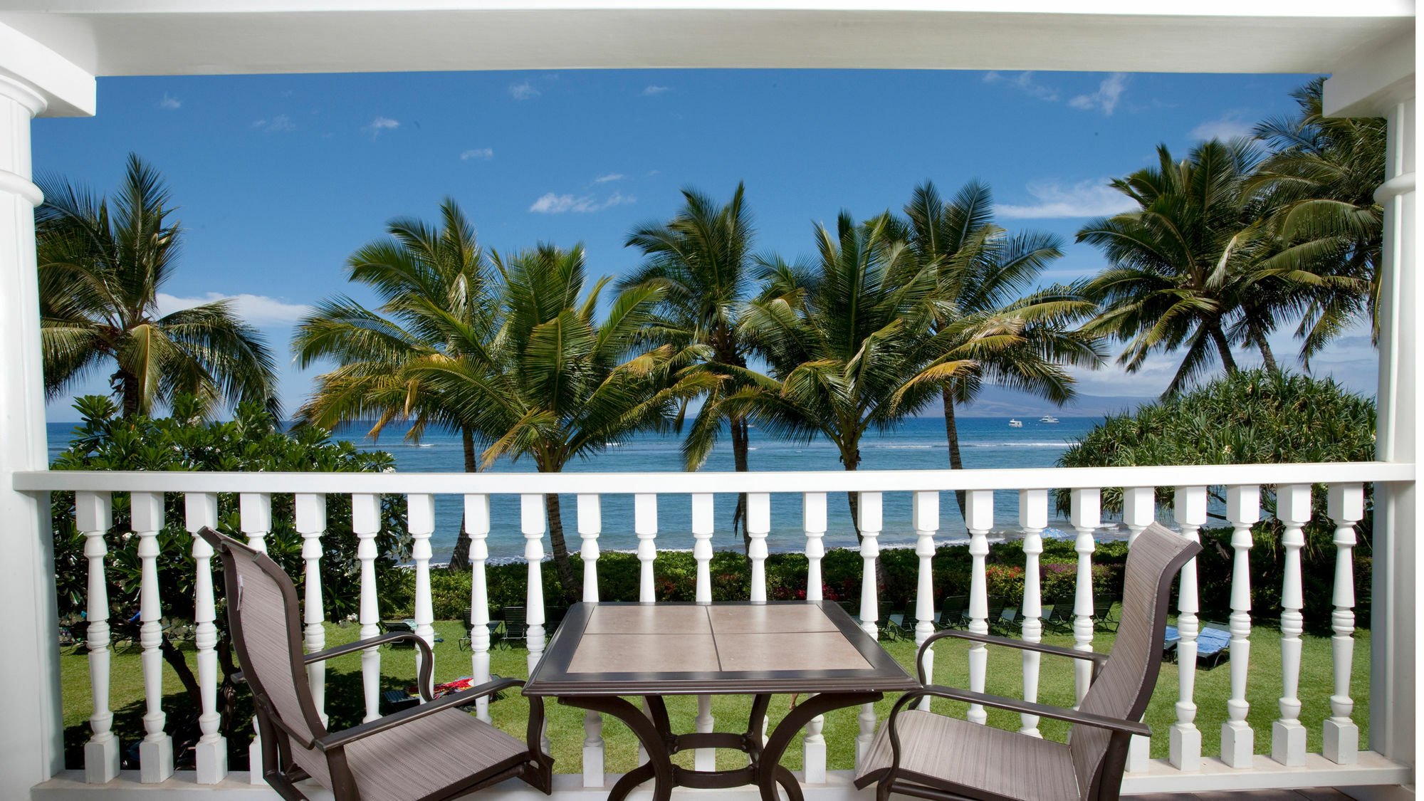 Lahaina Shores Beach Resort Exterior foto